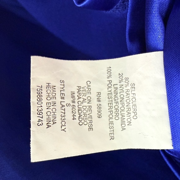 Gibson Latimer Blue Dress with White Detail - Picture 5 of 5